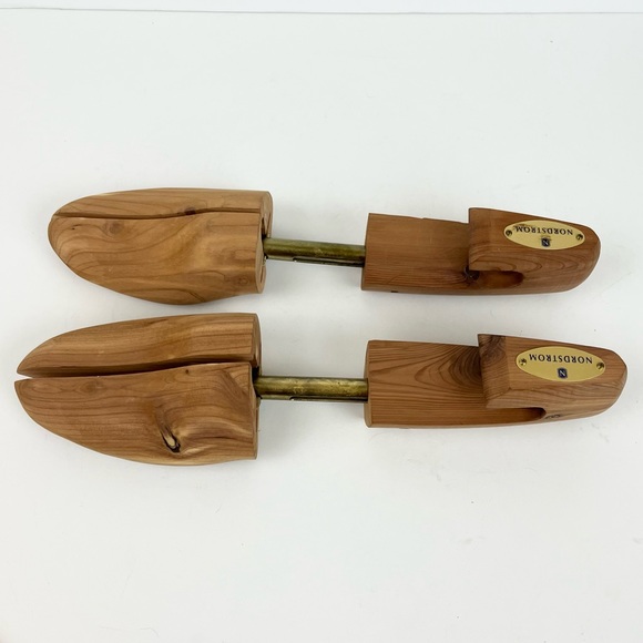 Nordstrom Wooden Shoe Trees Men's Size Medium Cedar Keeper Stretchers - Picture 3 of 12